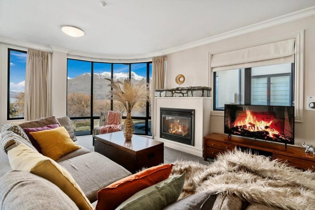 The Beacon - 2 Bedroom Luxe Apartment Queenstown Bagian luar foto