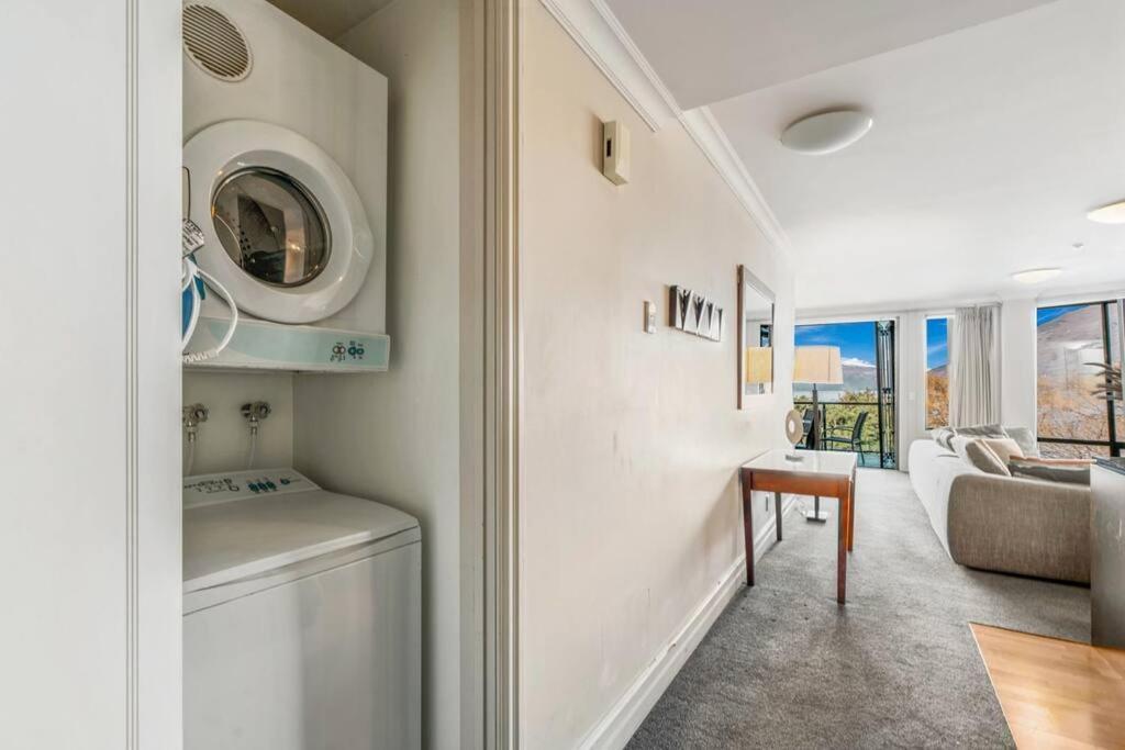 The Beacon - 2 Bedroom Luxe Apartment Queenstown Bagian luar foto